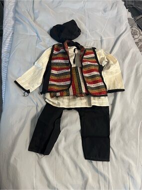 Traditional male Syrian/Palestinian clothes